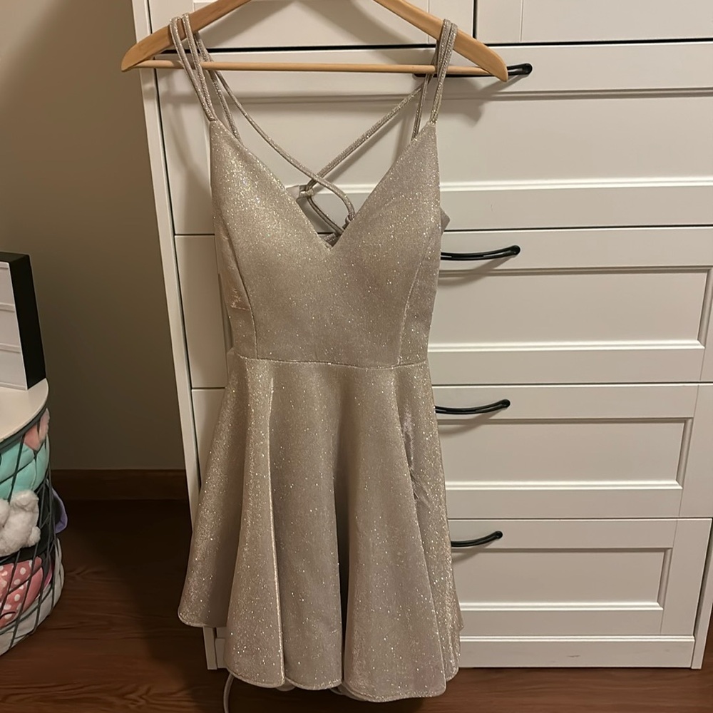 Windsor Champagne Sparkle V-Neck Prom Dress